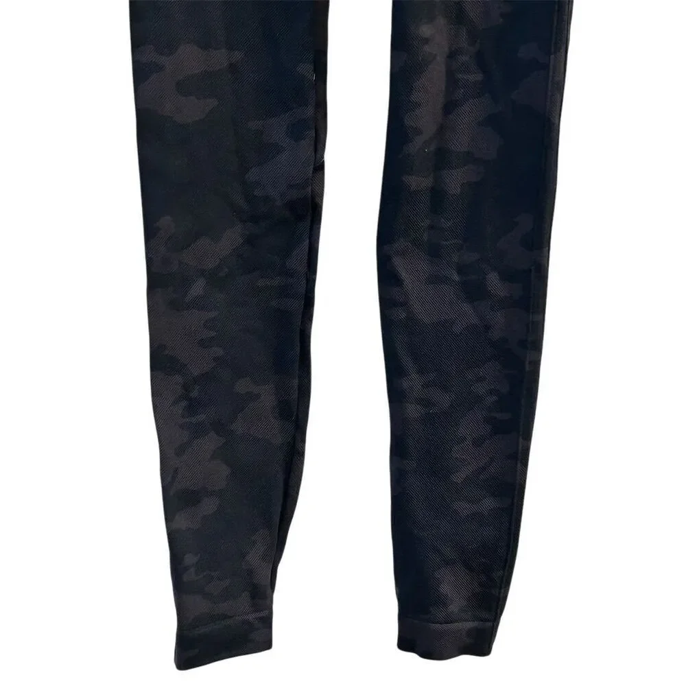 Spanx Women's High-Waisted Camo Leggings Size‎ Standard S Black Casual